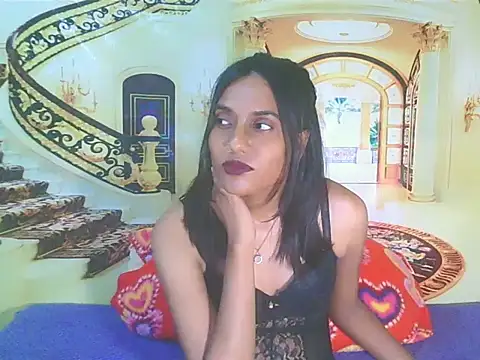 IndianSkies' Live XXX Chat