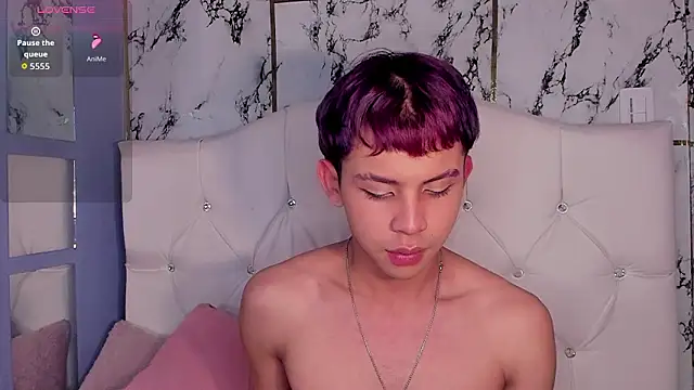 Prince_ApoloのライブXXXチャット