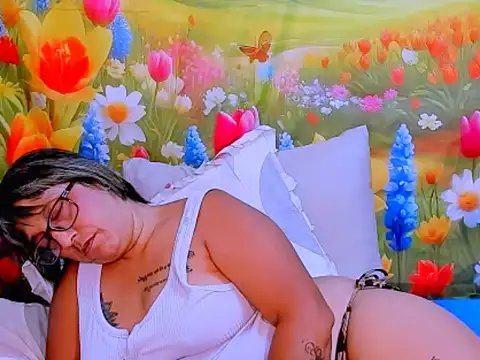 XXX chat uživo modela indianroxy