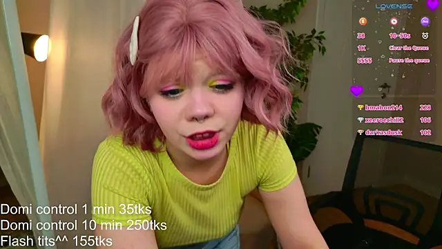 Waifu_Ketrin 即時 XXX 聊天