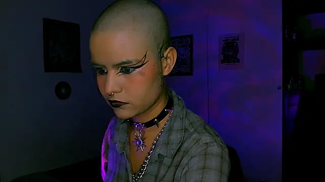 Živý XXX chat alex_one888