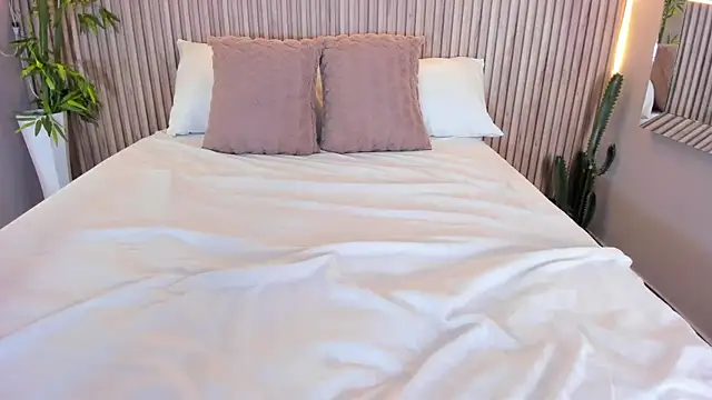 GeorginaReyes' Live XXX Chat