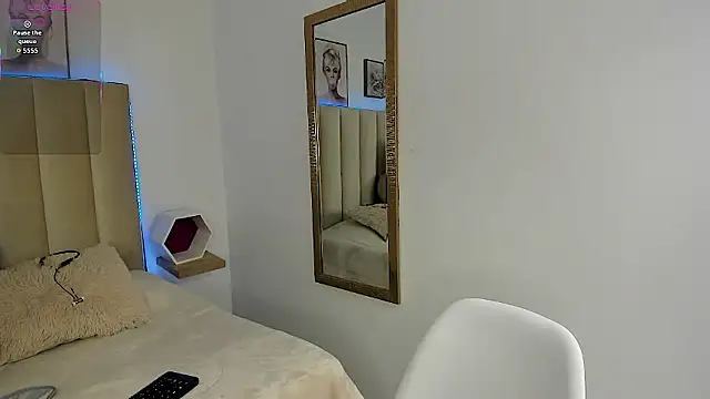 Chat XXX en directo de Miacorner_