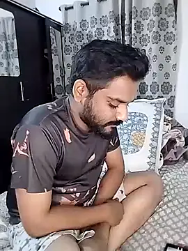 XXX chat uživo modela avi007p