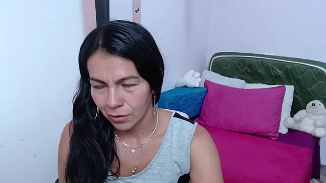 Chat XXX ao vivo de camilavargas_