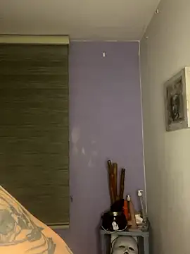 Amyy_1's Live XXX Chat