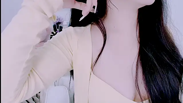 Pari_Kilian22's Live XXX Chat