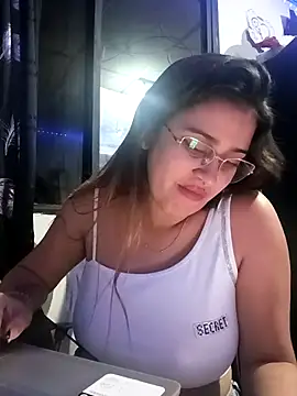 Latina_sexy1のライブXXXチャット