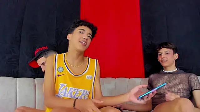 Pleasure_boys_hot's Live XXX Chat