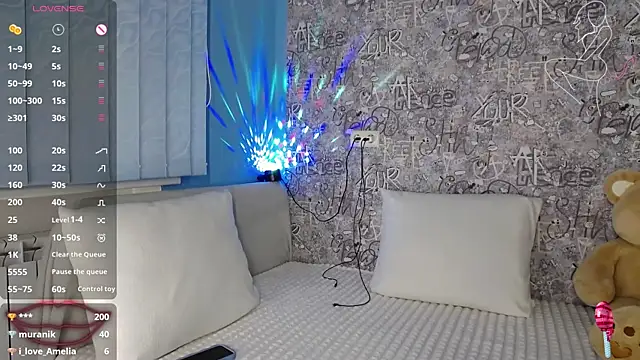 ElisaJane 即時 XXX 聊天