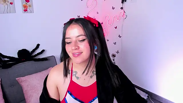 lilielou_ Chat XXX in diretta