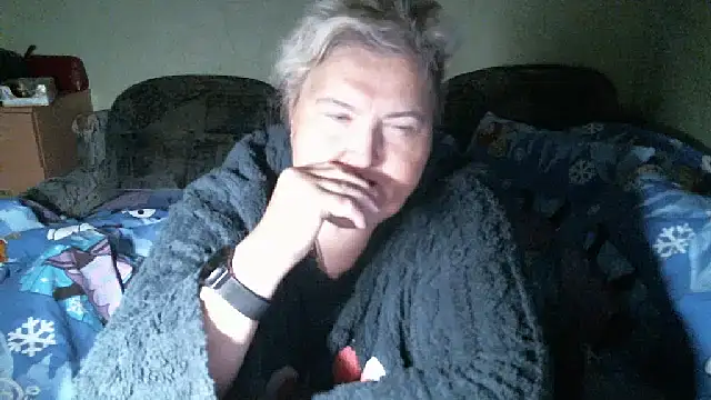 Lana555 即時 XXX 聊天