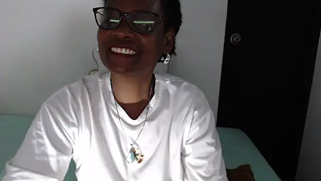 Chat XXX en directo de dana-black