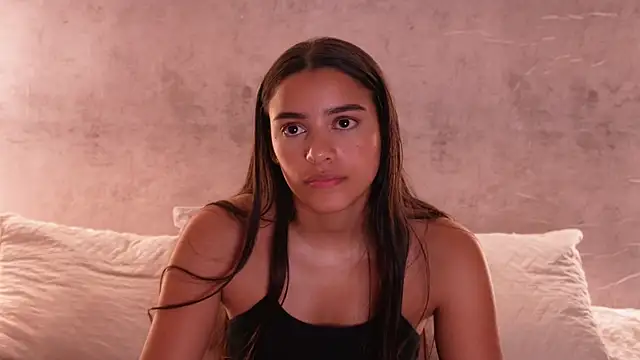 Nicky_and_Blake's Live XXX Chat