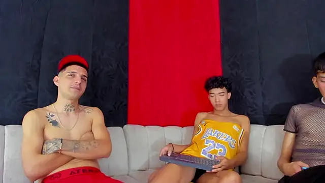 Pleasure_boys_hot Adlı Modelin Canlı XXX Sohbeti