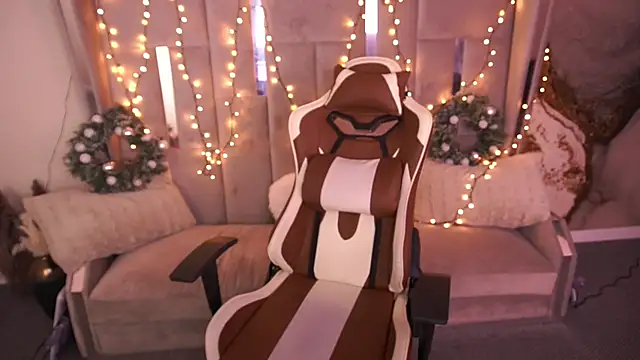 Kittywakee's Live XXX Chat