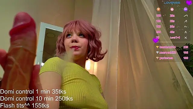 Waifu_Ketrin: απευθείας συνομιλία ΧΧΧ