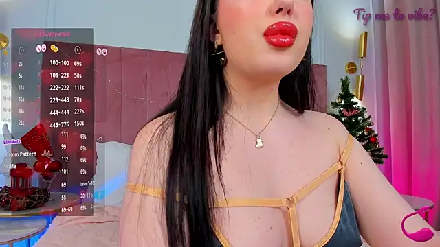 Mayzzie's Live XXX Chat