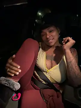 HaloRodeoLover2's Live XXX Chat