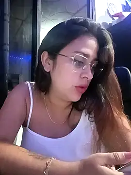 Latina_sexy1's Live XXX Chat