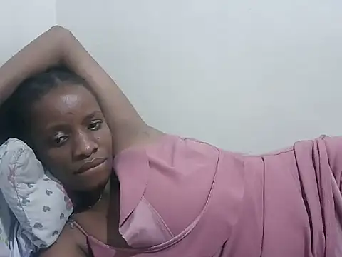 prettybeee's Webcam Show