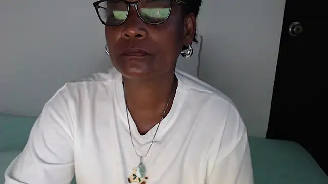 dana-black's Live XXX Chat