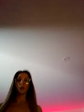 LilyOrion: онлайн-секс-чат