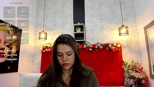 EmillyHarper_'s Live XXX Chat