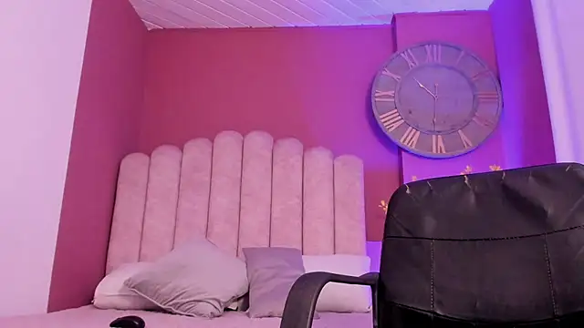 Miaa_Adams_'s Live XXX Chat