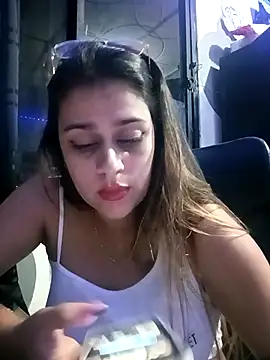 Latina_sexy1's Live XXX Chat