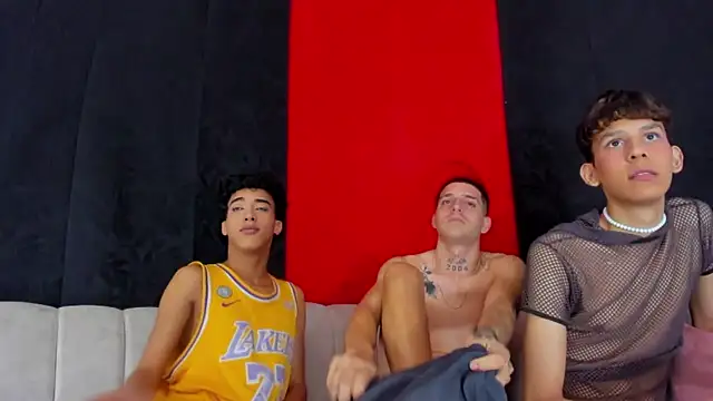 Онлайн чат XXX Pleasure_boys_hot