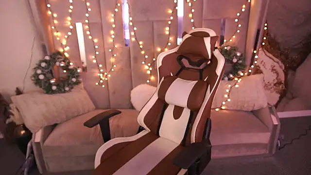 Kittywakee Live XXX-chat