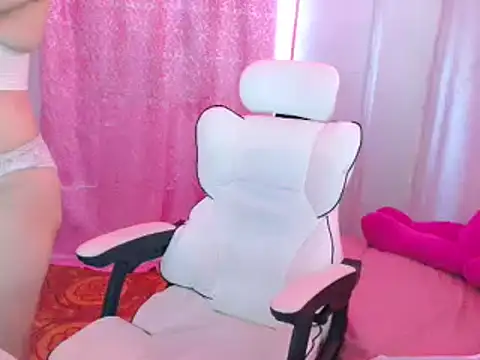 Hershey10's Live XXX Chat