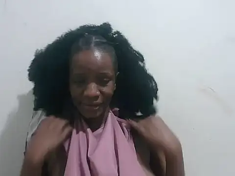 prettybeeeのライブXXXチャット