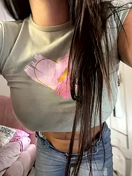 Emmily_19 Adlı Modelin Web Kamerası Şovu