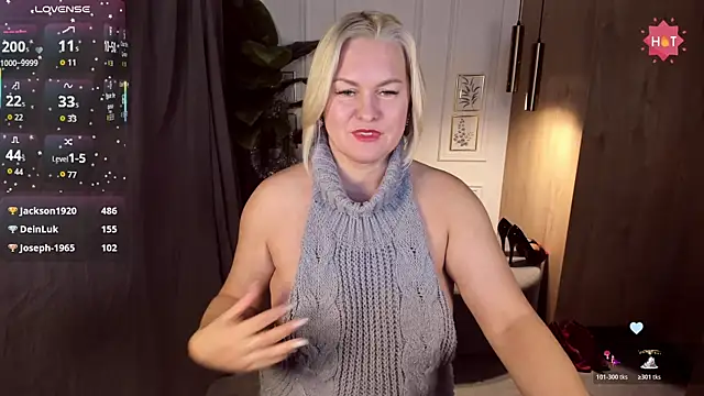 YolandaKiss' Live XXX Chat