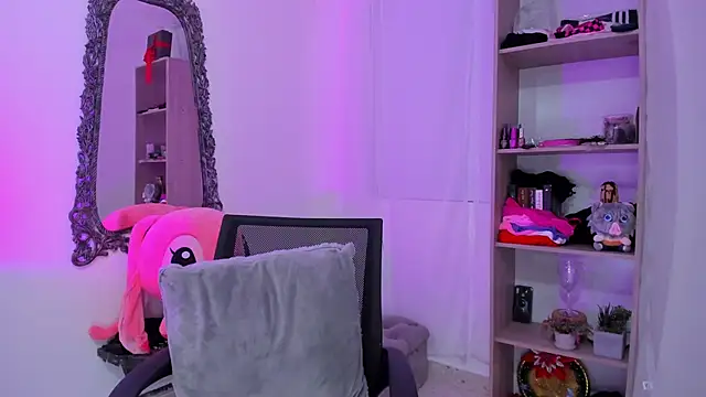 KimberlyJohnsoon's Live XXX Chat