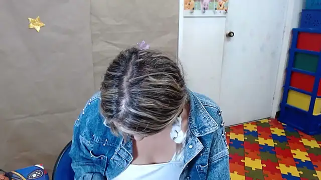 عرض كام Chantal_hott