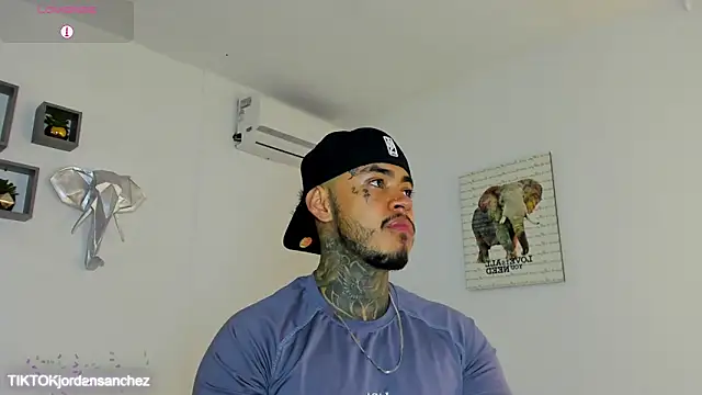 Chat XXX en directo de JordanSmiith_