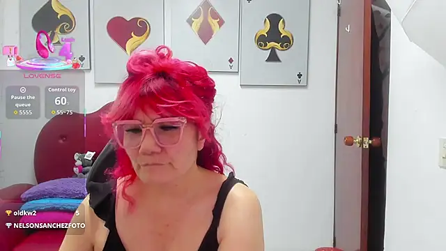 Salomeediaz_ 即時 XXX 聊天