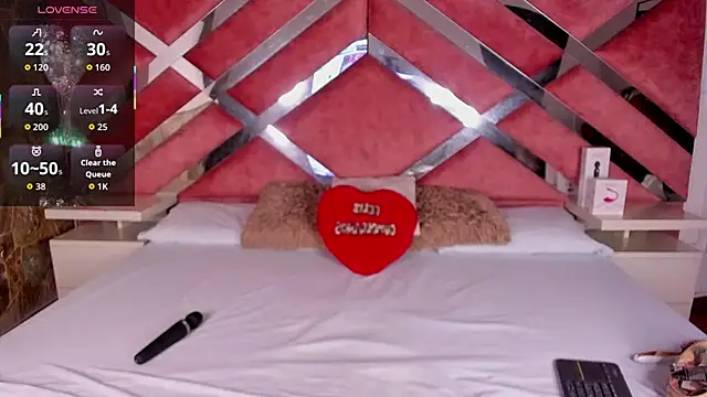 Lily_Queen30 élő XXX-chatje