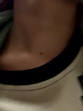 CamiTeaseX_ élő XXX-chatje