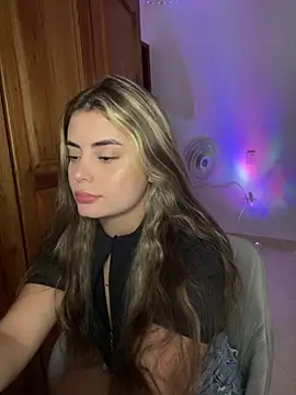 Miss_valeriaa লাইভ XXX চ্যাট