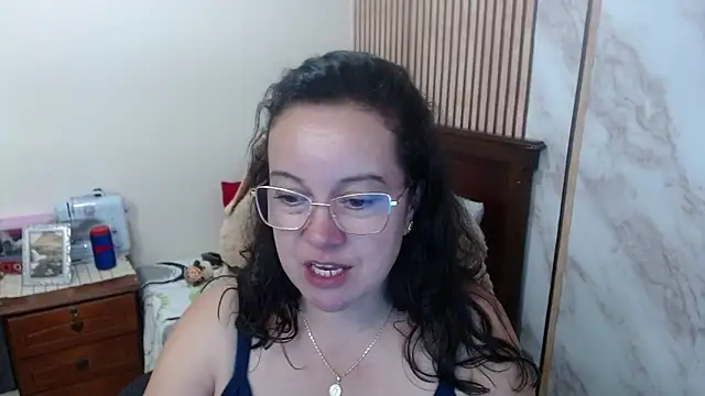 Sembang XXX Secara Langsung Sonialorens_