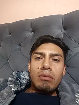 Elmachod18cm's Webcam Show