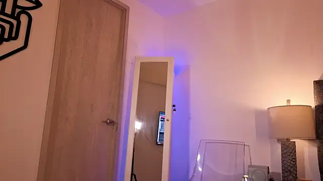 mandi4pole_'s Live XXX Chat