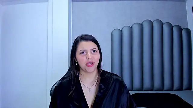 Charlotte-Star's Live XXX Chat