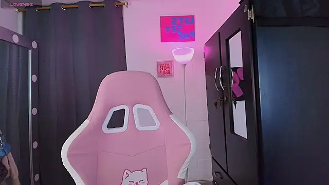 TOOKIOG_'s Live XXX Chat