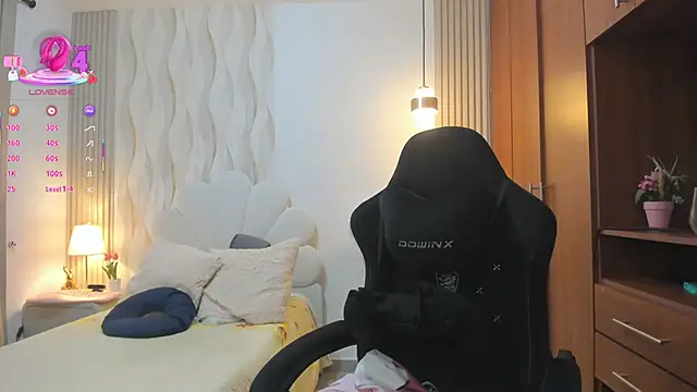 Luucyfer's Live XXX Chat