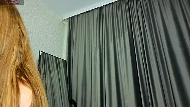 MissPompadure Adlı Modelin Canlı XXX Sohbeti